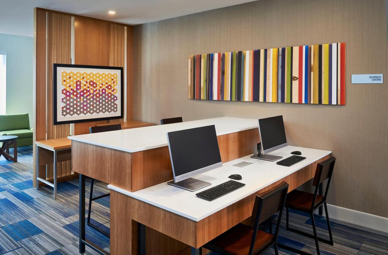 Holiday Inn Express & Suites Windsor East - Lakeshore By Ihg Tecumseh Buitenkant foto