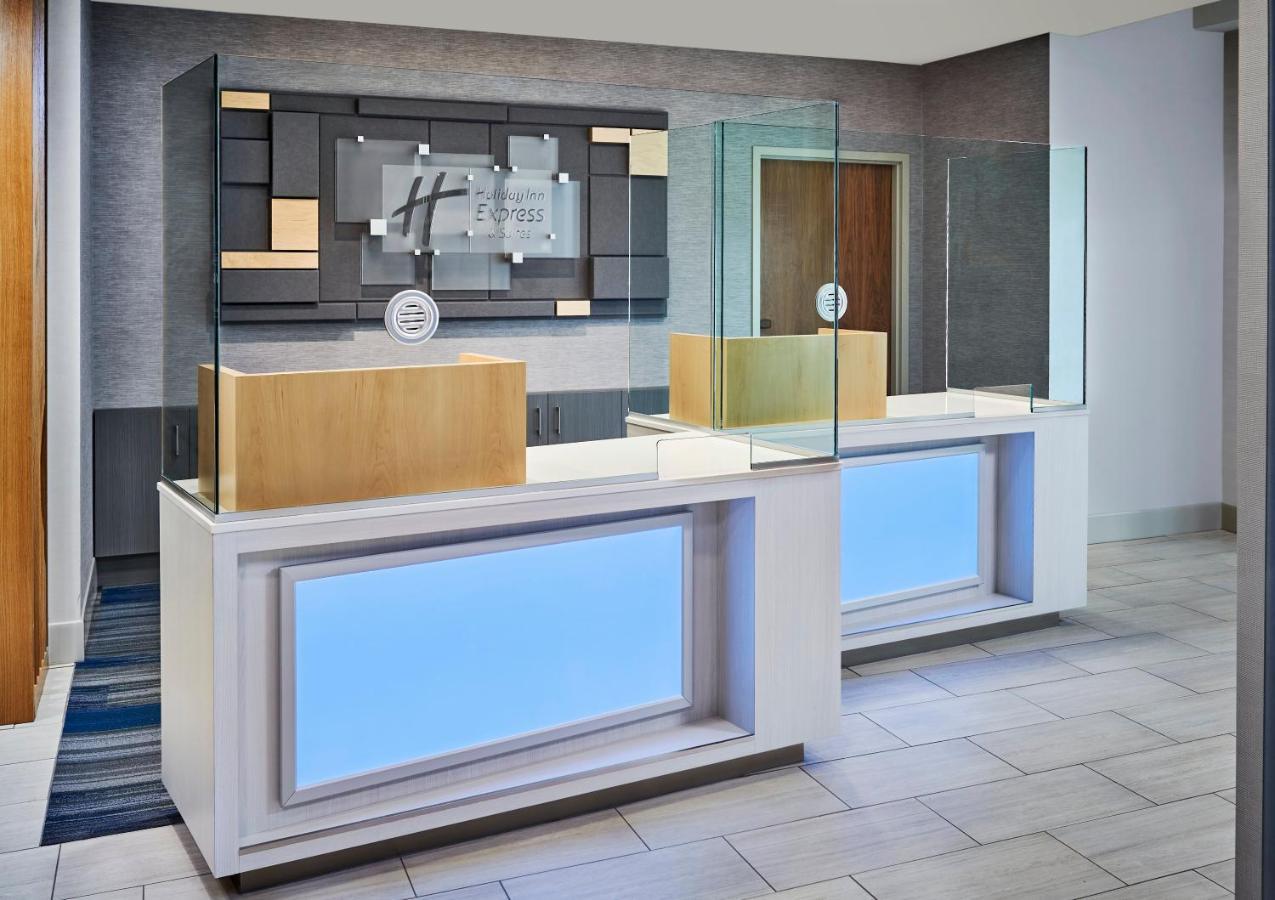Holiday Inn Express & Suites Windsor East - Lakeshore By Ihg Tecumseh Buitenkant foto