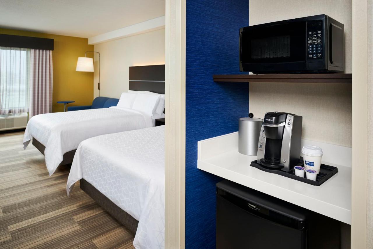 Holiday Inn Express & Suites Windsor East - Lakeshore By Ihg Tecumseh Buitenkant foto